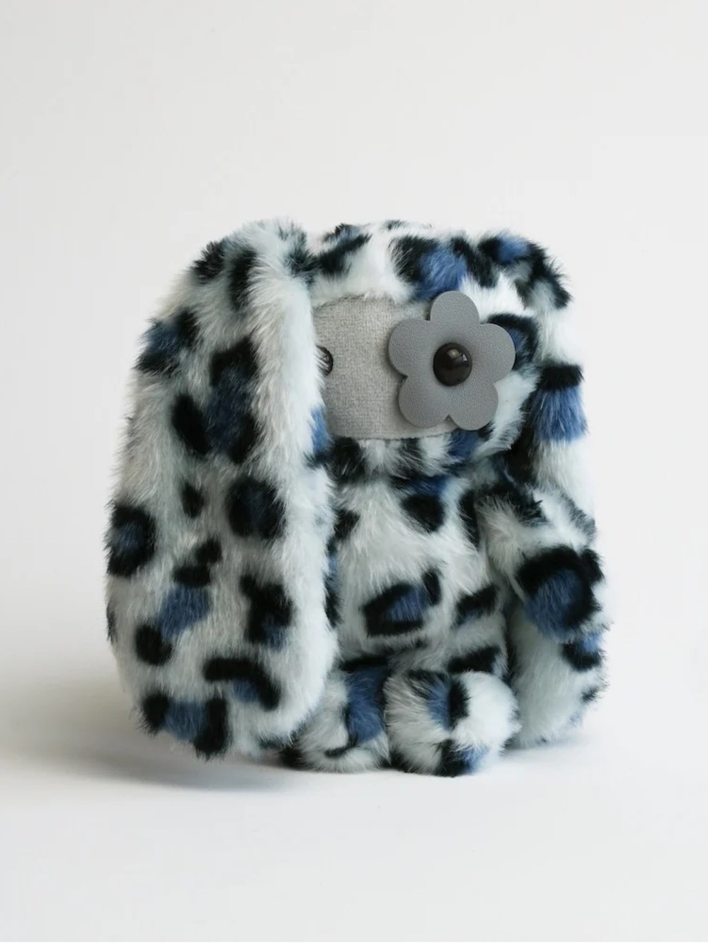 CJ Hendry’s Juju Animal Print Series 🐆 Pammy (4/7)